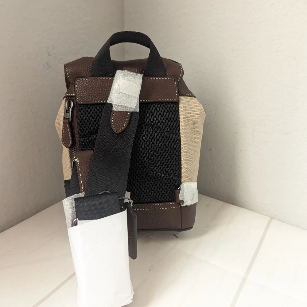 Coach Mens Hudson Small Sling Pack Cream Brown Leather Small Backpack $328 - Picture 3 of 4